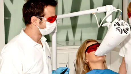 Crina Matei a testat albirea profesională