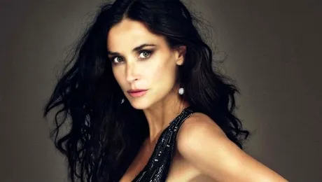 Demi Moore face emisiuni pentru femei