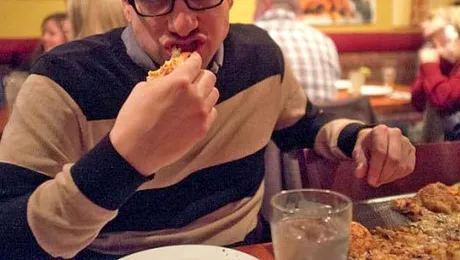 Bărbatul care s-a hrănit 25 de ani doar cu pizza