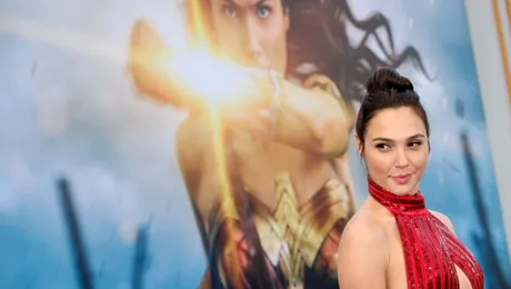 Gal Gadot răspunde criticilor legate de rolul Cleopatrei