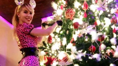Ce face Corina Bud de Crăciun?!