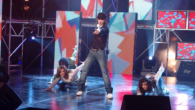 mihai traistariu si dansatorii sai