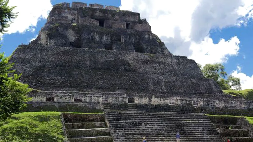 Cine poartă vina pentru dispariția mayașilor