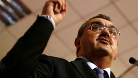 Mitrea ar putea renunta la candidatura