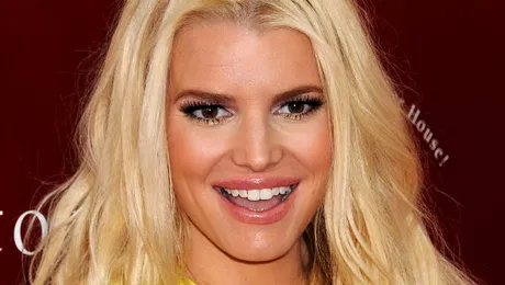 Jessica Simpson, în formă maximă! A dat jos 27 de kg