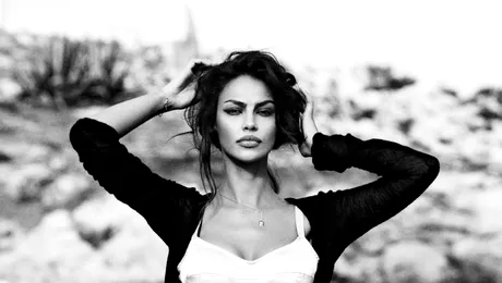 Mădălina Ghenea, alături de Jude Law în filmul „Dom Hemingway”