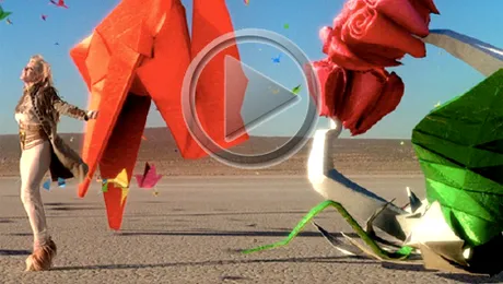 Loredana a lansat videoclipul 3D „Rain rain” (Video)