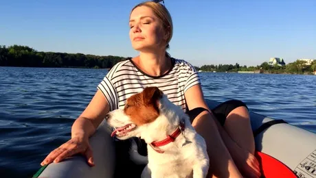 Cristina Cioran, plimbare cu iubitul pe caiac!