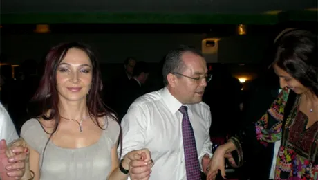 Vezi cum s-au distrat Boc si Base de Revelion (Poze)