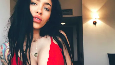 Ruby şi-a cumpărat casă cu banii jos: “Sunt aşa de fericită, încă nu realizez”