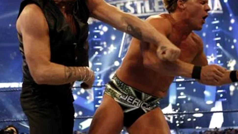 Mickey Rourke l-a batut pe Chris Jericho, la gala Wrestlemania (Video)